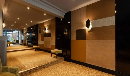 Bronze and Brass in Contemporary Interiors: Material, Light, and Identity
